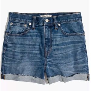 Madewell High-Rise Denim Boyshorts in Maloney Wash